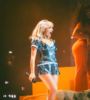 Sabrina carpenter leaked private photo uncensored HD quality