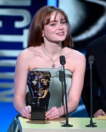 Sadie sink page leaked private photo uncensored HD quality