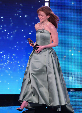 Sadie sink page leaked private photo uncensored HD quality