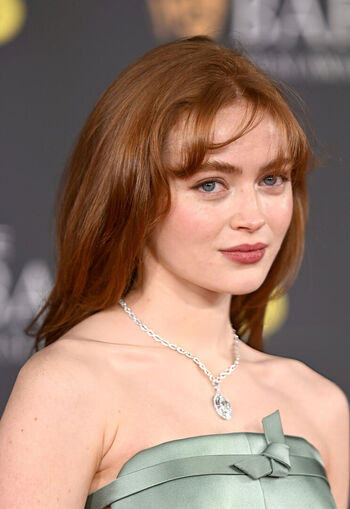 Sadie sink page leaked private photo uncensored HD quality