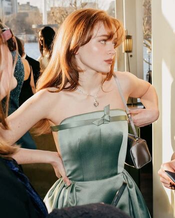 Sadie sink page leaked private photo uncensored HD quality