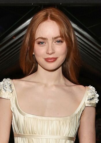 Sadie sink page leaked private photo uncensored HD quality