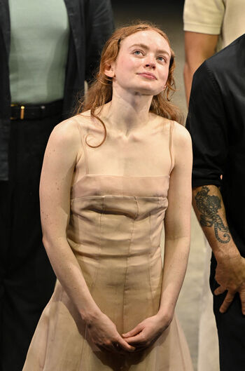 Sadie sink page leaked private photo uncensored HD quality