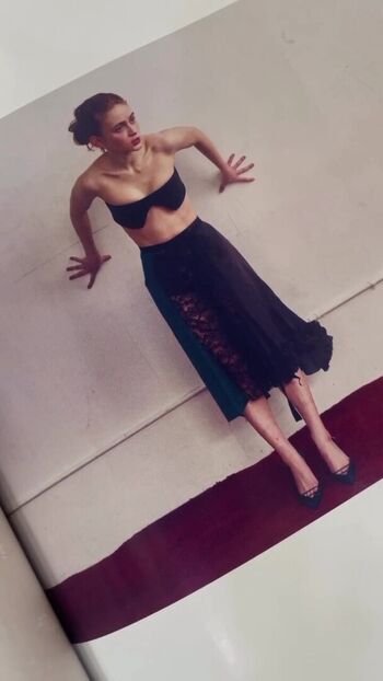 Sadie sink page leaked private photo uncensored HD quality