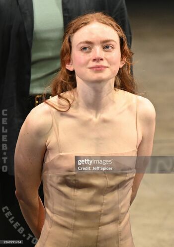 Sadie sink page leaked private photo uncensored HD quality