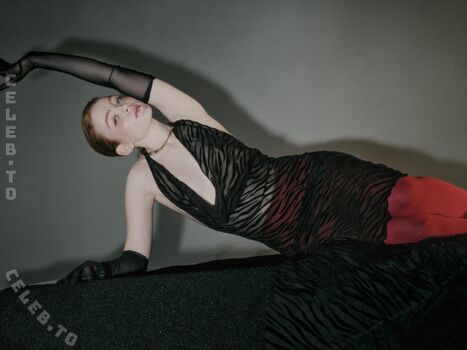 Sadie sink page leaked private photo uncensored HD quality