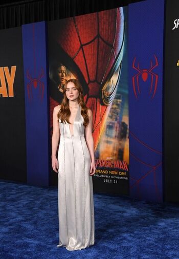 Sadie sink page leaked private photo uncensored HD quality