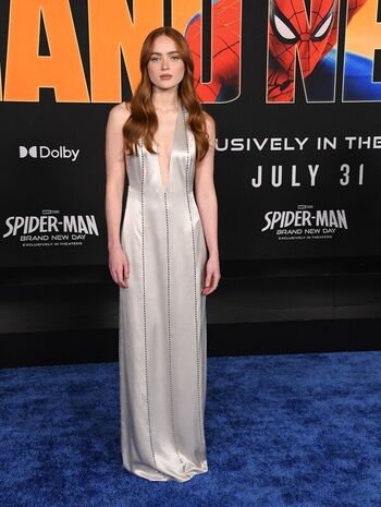 Sadie sink page leaked private photo uncensored HD quality