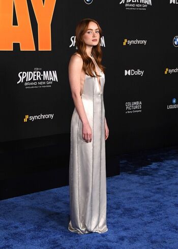 Sadie sink page leaked private photo uncensored HD quality