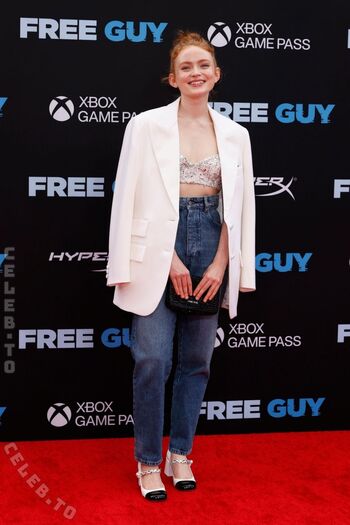 Sadie sink page leaked private photo uncensored HD quality
