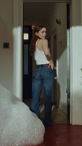 Sadie sink page leaked private photo uncensored HD quality