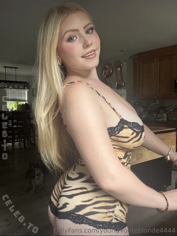 Sadie stone  page leaked private photo uncensored HD quality