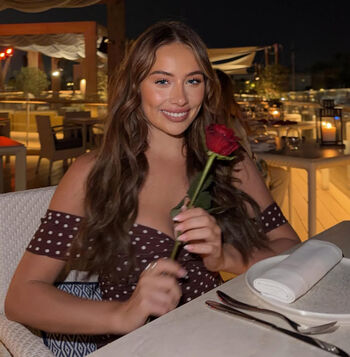 Saffron barker leaked private photo uncensored HD quality