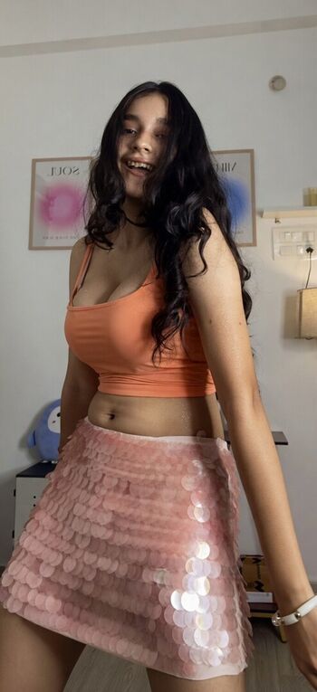 Sakshi pandey page leaked private photo uncensored HD quality