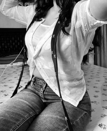 Sakshi pandey page leaked private photo uncensored HD quality
