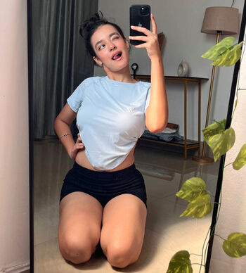 Sakshi pandey page leaked private photo uncensored HD quality