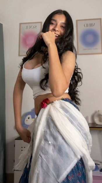 Sakshi pandey page leaked private photo uncensored HD quality