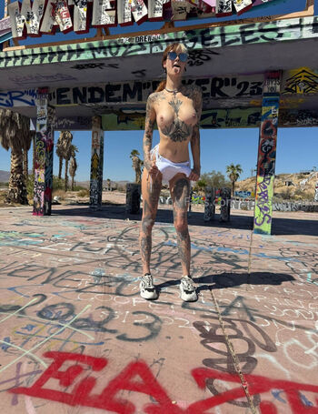 Sallydinosaur  page leaked private photo uncensored HD quality