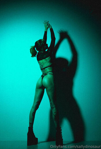 Sallydinosaur  page leaked private photo uncensored HD quality