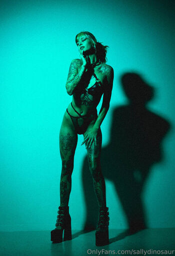 Sallydinosaur  page leaked private photo uncensored HD quality