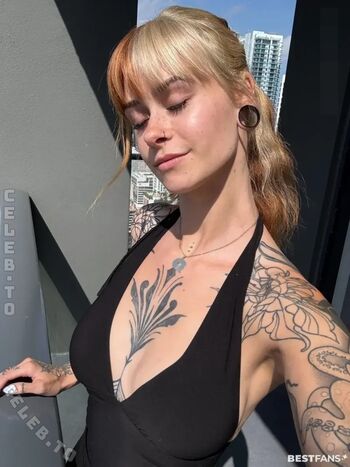 Sallydinosaur  page leaked private photo uncensored HD quality