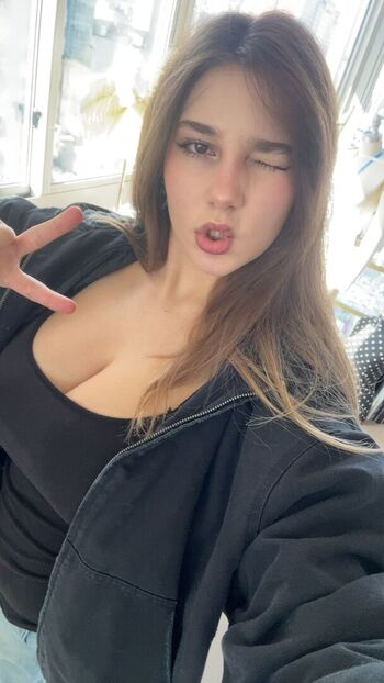 Sara dobrik leaked private photo uncensored HD quality