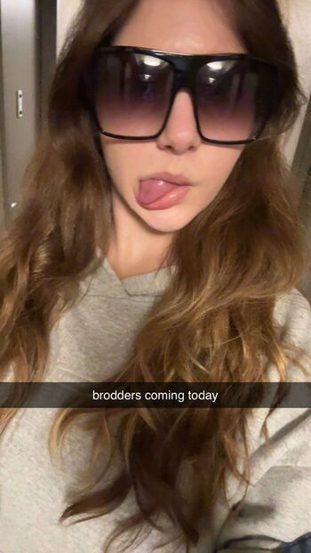 Sara dobrik page leaked private photo uncensored HD quality