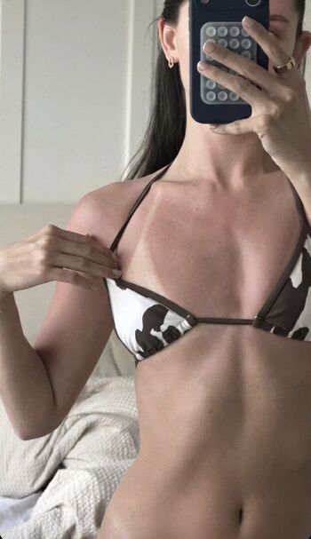 Savannah demers  page leaked private photo uncensored HD quality