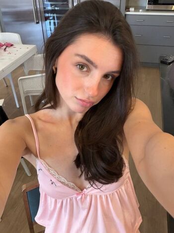 Savannah demers  page leaked private photo uncensored HD quality