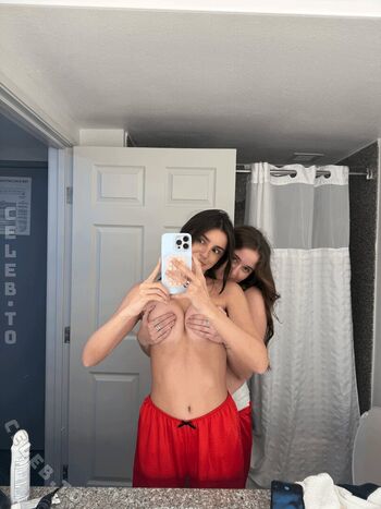 Savannah demers  page leaked private photo uncensored HD quality