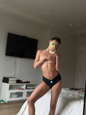 Savannah demers leaked private photo uncensored HD quality