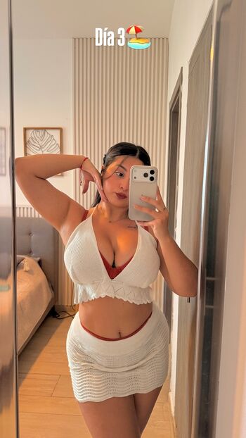 Seleneitor leaked private photo uncensored HD quality