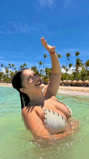 Seleneitor leaked private photo uncensored HD quality