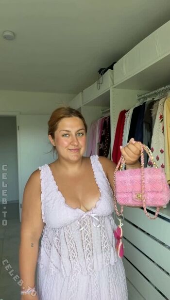 Selfiesandra leaked private photo uncensored HD quality