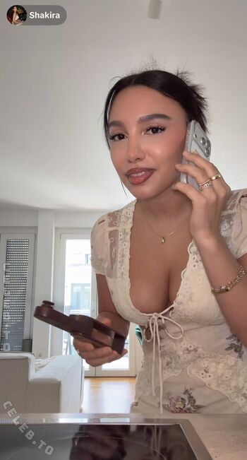 Shakiravv leaked private photo uncensored HD quality