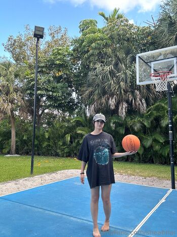 Shea briar  page leaked private photo uncensored HD quality