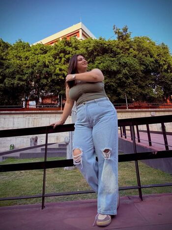 Shiwane pandita leaked private photo uncensored HD quality