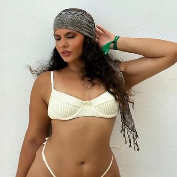 Show your girlfriend page leaked private photo uncensored HD quality