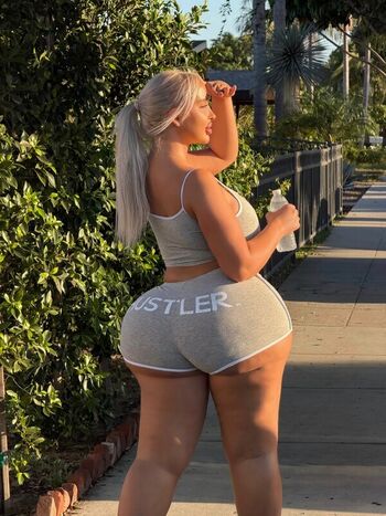 Sicilianbillionsxxx leaked private photo uncensored HD quality