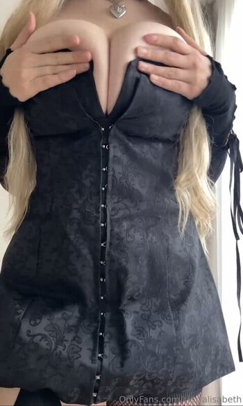 Sierra lisabeth  page leaked private photo uncensored HD quality