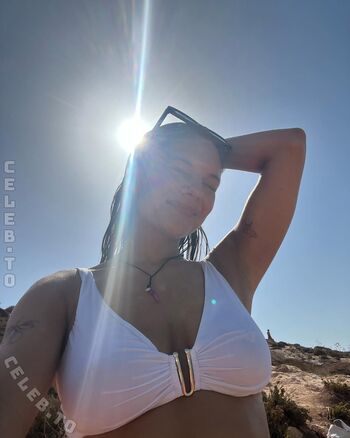 Sinaue leaked private photo uncensored HD quality