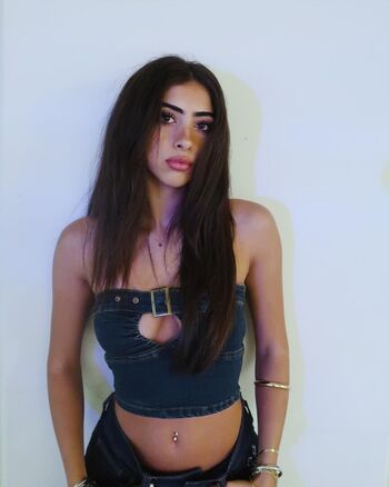 Skyler aboujaoude page leaked private photo uncensored HD quality