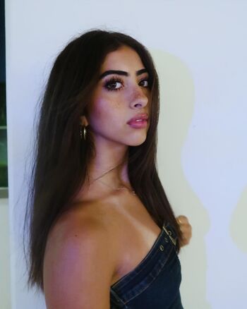 Skyler aboujaoude page leaked private photo uncensored HD quality