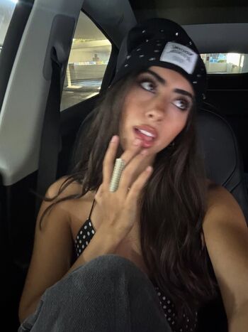 Skyler aboujaoude page leaked private photo uncensored HD quality