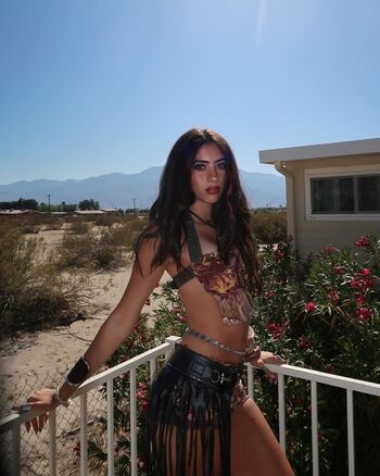 Skyler aboujaoude page leaked private photo uncensored HD quality