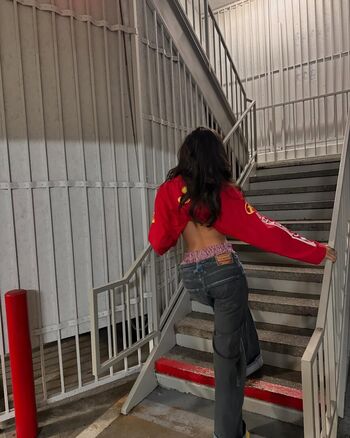 Skyler aboujaoude page leaked private photo uncensored HD quality