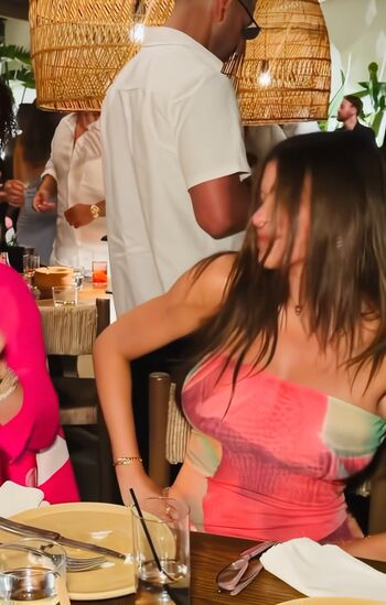 Sofia vergara  page leaked private photo uncensored HD quality