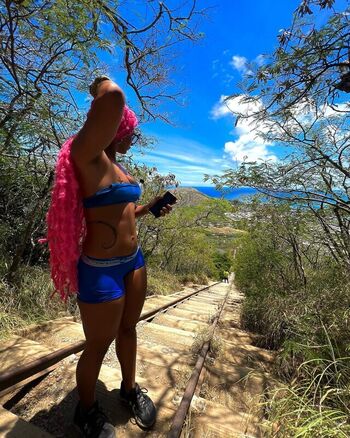 Soleyfaye leaked private photo uncensored HD quality