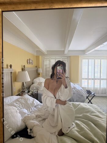 Sophie mudd  page leaked private photo uncensored HD quality