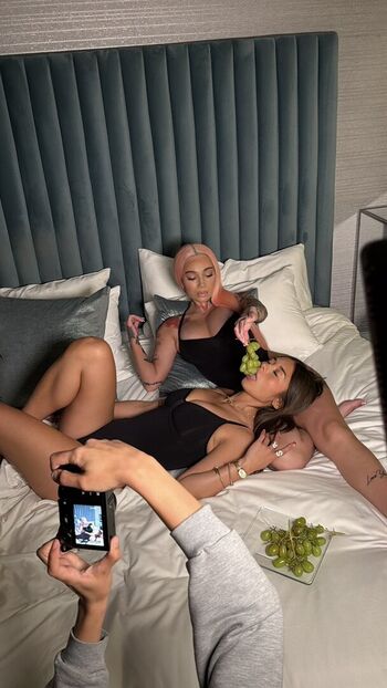 Sophie rain  page leaked private photo uncensored HD quality